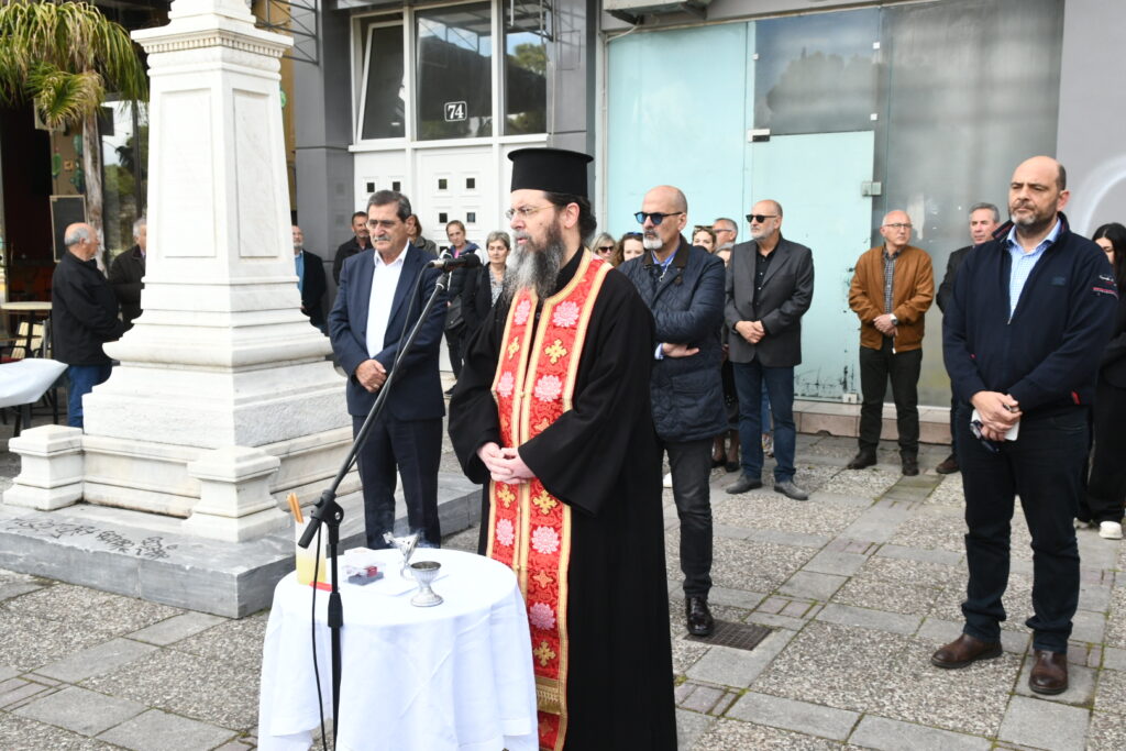 ΔΕΙΤΕ ΦΩΤΟ: 31 χρόνια από την τραγωδία στην οδό Βότση 14 - ΦΩΤΟ ΑΠΟ ΤΟ ΜΝΗΜΟΣΥΝΟ