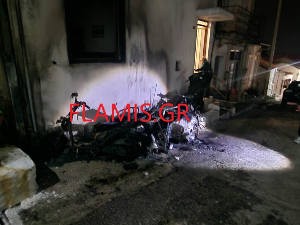 ΔΕΙΤΕ ΝΕΕΣ ΦΩΤΟ: Γιατί οι άγνωστοι έκαψαν τα 3 μηχανάκια του Πατρινού αστυνομικού; ΓΝΩΣΤΟΣ Ο ΕΝΣΤΟΛΟΣ