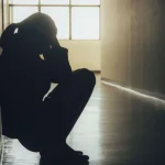 Συνελήφθη 53χρονος που θώπευσε 24χρονη και στη συνέχεια αυνανίστηκε