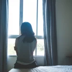 Ξυλοκόπησε τη σύζυγό του επειδή έκλαιγε το βρέφος τους - «Ήταν μία κακή μέρα», λέει το θύμα