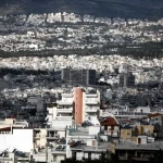Δανειολήπτες: Οδηγός επιβίωσης από το «τσουνάμι» των επιτοκίων