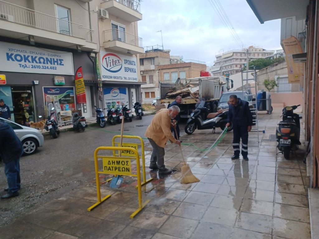 ΠΑΤΡΑ: Ο Δήμος απομάκρυνε άλλα δύο περίπτερα