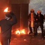 Επεισόδια έξω από την Πανεπιστημιούπολη - Ένας αστυνομικός τραυματίας