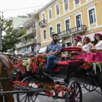 Πύργος: «Παρέλαση» χρωμάτων και χαράς στη αναβίωση των Ανθεστηρίων