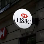 HSBC: Η οικονομία θα συνεχίσει να εκπλήσσει θετικά με δεύτερη κυβέρνηση από τη Νέα Δημοκρατία