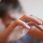 Καβάλα: Φυλάκιση 7 μηνών σε γονείς που χτύπησαν το παιδί τους όταν τους είπε ότι είναι ομοφυλόφιλος