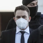 Ο Μπάμπης Αναγνωστόπουλος έδωσε Πανελλαδικές - Έγραψε για τη βία κατά των γυναικών
