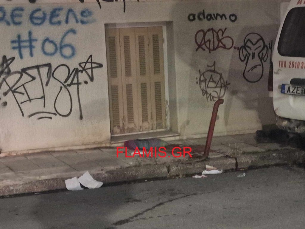 ΠΑΤΡΑ - ΣΟΚ στην οδό Μεσολογγίου! Νεαρός με δίκυκλο εκτινάχτηκε... στο απέναντι πεζοδρόμιο