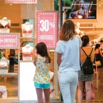 Θερινές εκπτώσεις 2023: Ποιοι είναι οι κερδισμένοι των πρώτων ημερών