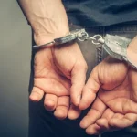 Δυο συλλήψεις και κατάσχεση χιλιάδων ειδών «μαϊμού» στο Ηράκλειο