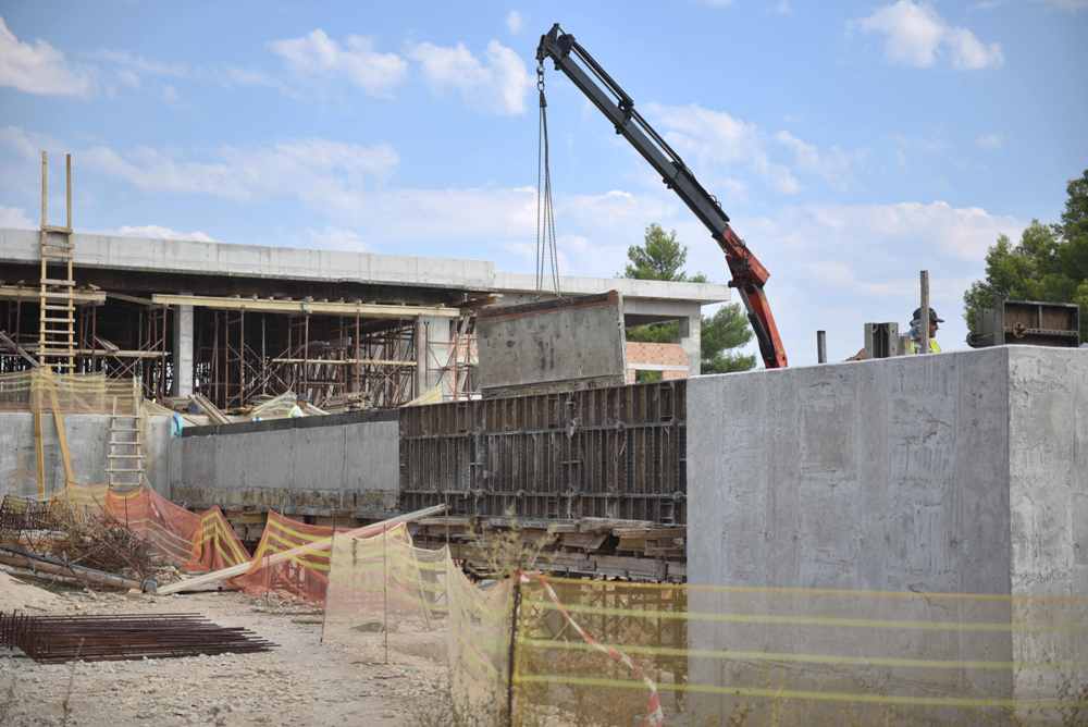 ΠΑΤΡΑ - ΦΩΤΟ: Ο Κώστας Πελετίδης στα υπό εκτέλεση έργα της πόλης