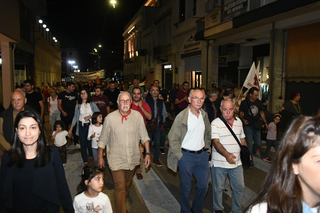 ΔΕΙΤΕ ΦΩΤΟ: Η δημοτική αρχή στην πορεία για την Παλαιστίνη