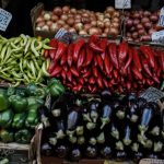 Έως 43% κάτω το κόστος σε βασικά λαχανικά – Στο 9,2% η συνολική μείωση στο καλάθι της μαναβικής