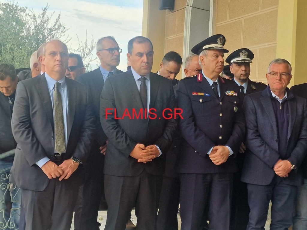Πάτρα: Οδύνη στην κηδεία του 29χρονου αστυνομικού που σκοτώθηκε σε καταδίωξη στον Ασπρόπυργο - ΦΩΤΟ