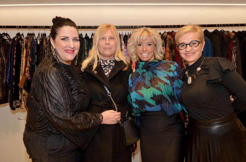 ΠΑΤΡΑ: Δείτε ποιους είδαμε στην fashionable βραδιά της Δέσποινας Μοιραράκη και της Νάνσυς Πλέσσα ΠΑΤΡΑ: Δείτε ποιους είδαμε στην fashionable βραδιά της Δέσποινας Μοιραράκη και της Νάνσυς Πλέσσα