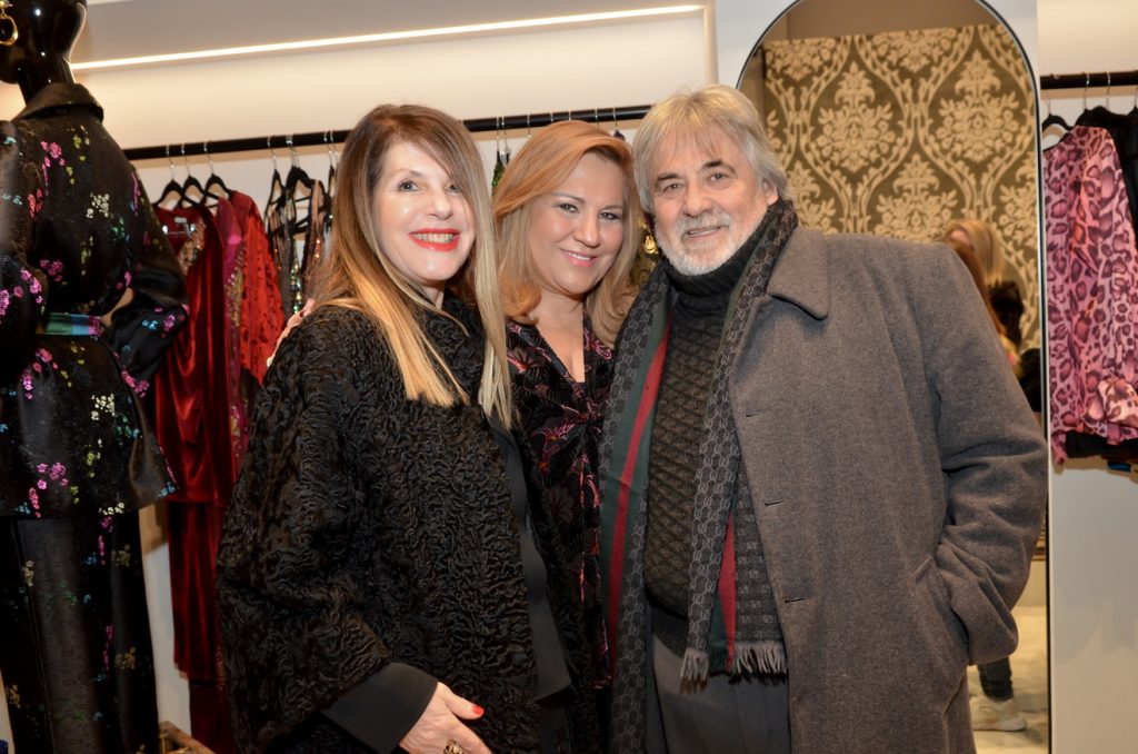 ΠΑΤΡΑ: Δείτε ποιους είδαμε στην fashionable βραδιά της Δέσποινας Μοιραράκη και της Νάνσυς Πλέσσα ΠΑΤΡΑ: Δείτε ποιους είδαμε στην fashionable βραδιά της Δέσποινας Μοιραράκη και της Νάνσυς Πλέσσα