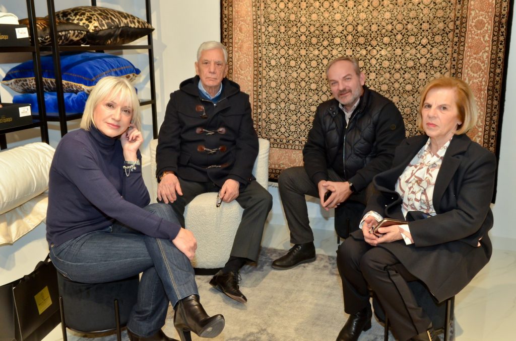 ΠΑΤΡΑ: Δείτε ποιους είδαμε στην fashionable βραδιά της Δέσποινας Μοιραράκη και της Νάνσυς Πλέσσα ΠΑΤΡΑ: Δείτε ποιους είδαμε στην fashionable βραδιά της Δέσποινας Μοιραράκη και της Νάνσυς Πλέσσα