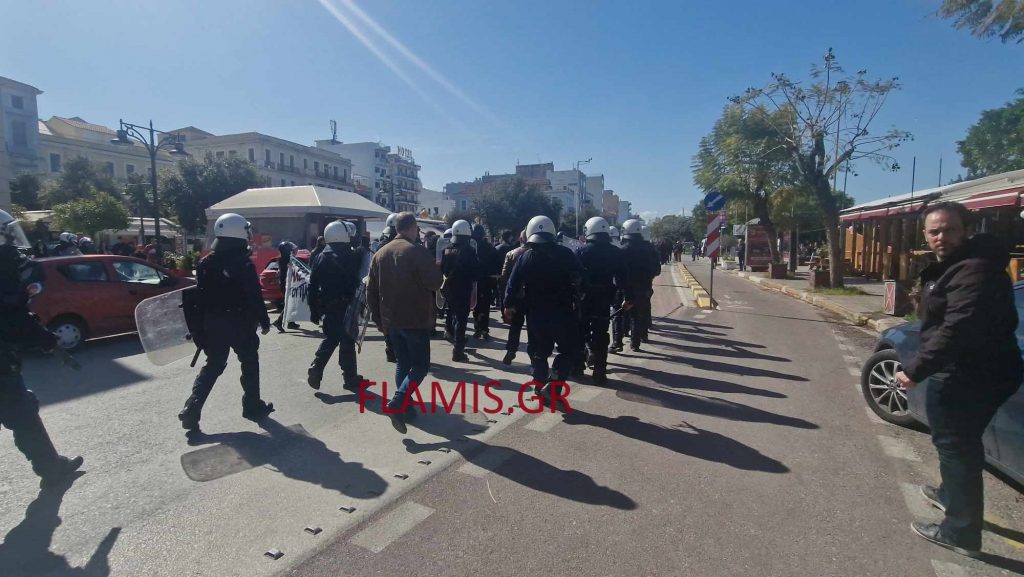 Μικροένταση Μεταξύ Αναρχικών και ΜΑΤ