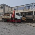 ΔΥΤΙΚΗ ΕΛΛΑΔΑ: Πέταξαν Κοπριά και Σανό στα Γραφεία της Περιφέρειας - ΔΕΙΤΕ ΦΩΤΟ και ΒΙΝΤΕΟ