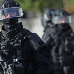 Επιχείρηση της Αντιτρομοκρατικής στην Αθήνα - Οκτώ προσαγωγές για την έκρηξη στα Πετράλωνα