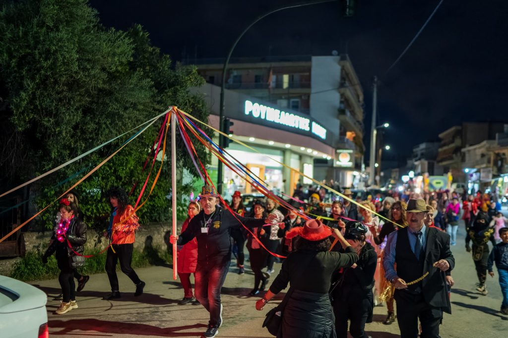  Η μεγάλη καρναβαλική παρέλαση στα Ζαρουχλέϊκα