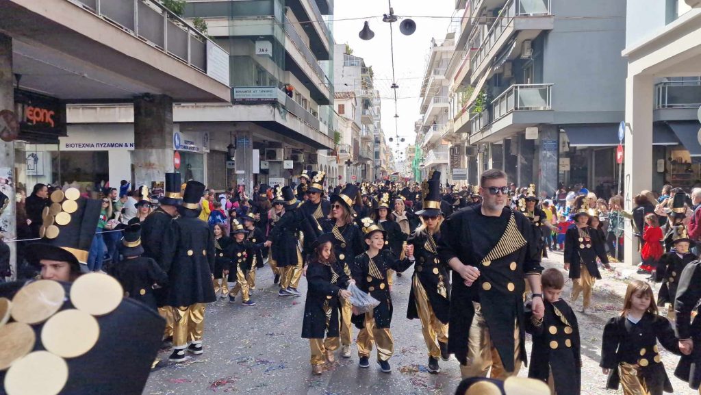 ΔΕΙΤΕ την Παρέλαση του Καρναβαλιού των Μικρών 2024 με δεκάδες φωτογραφίες