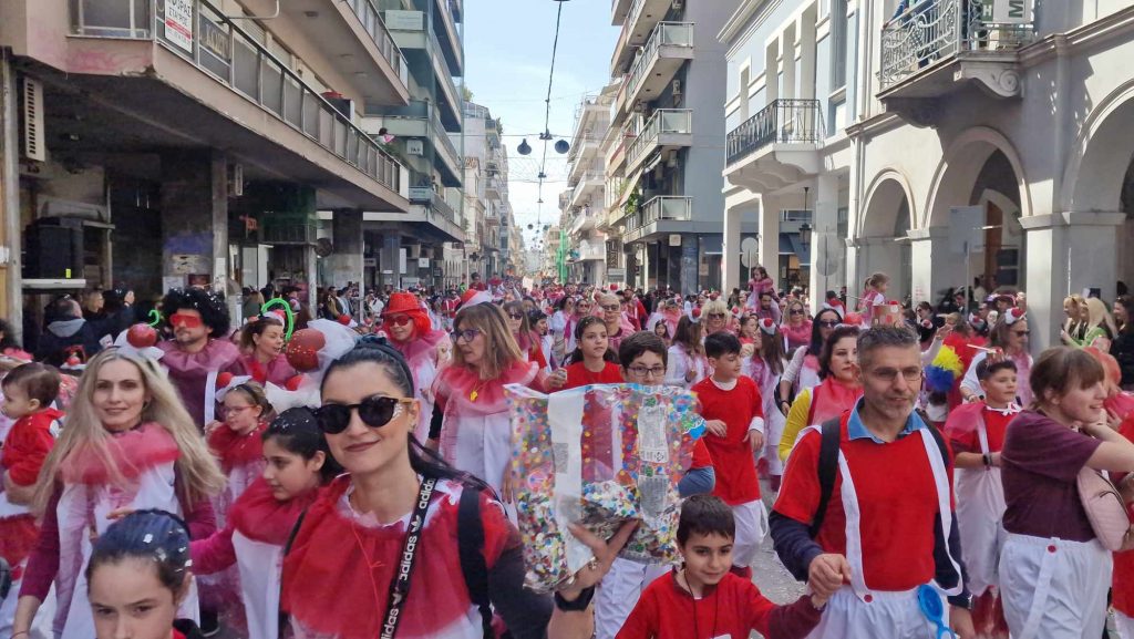 ΔΕΙΤΕ την Παρέλαση του Καρναβαλιού των Μικρών 2024 με δεκάδες φωτογραφίες