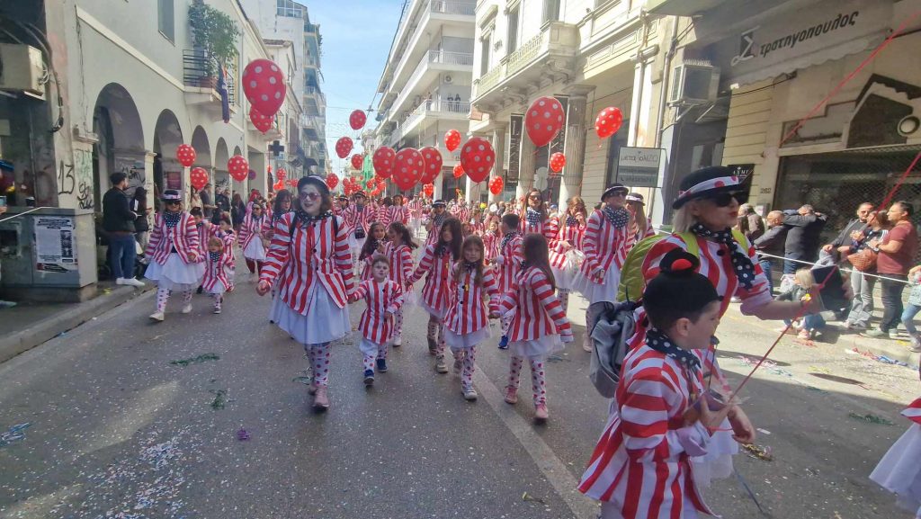 ΔΕΙΤΕ την Παρέλαση του Καρναβαλιού των Μικρών 2024 με δεκάδες φωτογραφίες