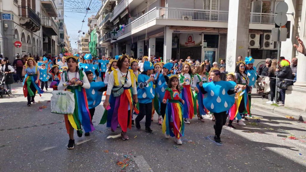 ΔΕΙΤΕ την Παρέλαση του Καρναβαλιού των Μικρών 2024 με δεκάδες φωτογραφίες