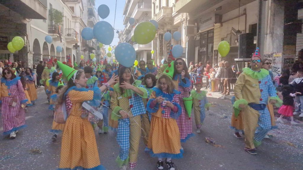 ΔΕΙΤΕ την Παρέλαση του Καρναβαλιού των Μικρών 2024 με δεκάδες φωτογραφίες