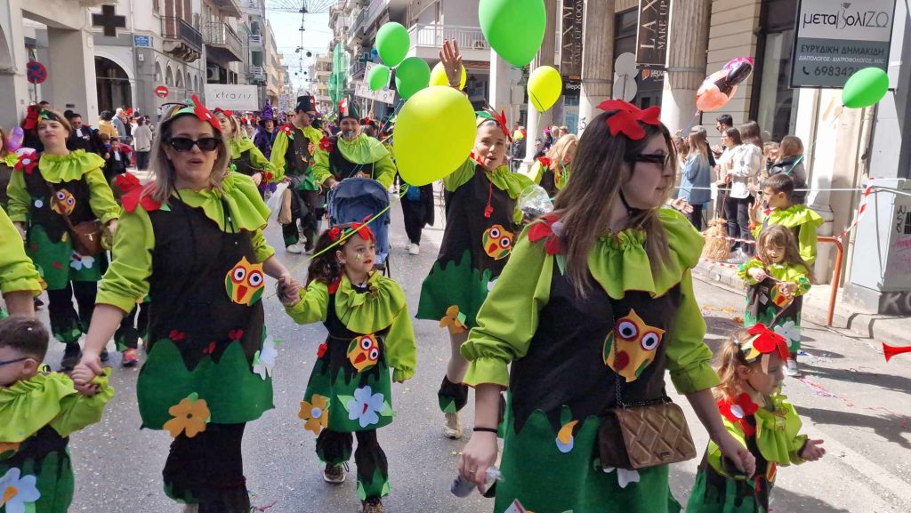 ΔΕΙΤΕ την Παρέλαση του Καρναβαλιού των Μικρών 2024 με δεκάδες φωτογραφίες