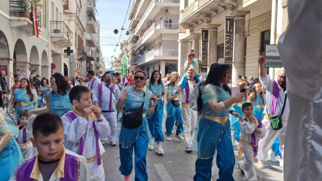 ΔΕΙΤΕ την Παρέλαση του Καρναβαλιού των Μικρών 2024 με δεκάδες φωτογραφίες
