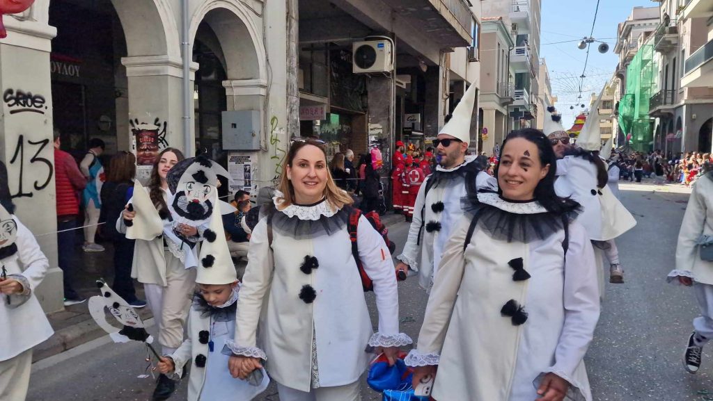 ΔΕΙΤΕ την Παρέλαση του Καρναβαλιού των Μικρών 2024 με δεκάδες φωτογραφίες