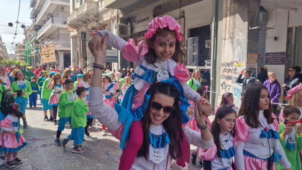 ΔΕΙΤΕ την Παρέλαση του Καρναβαλιού των Μικρών 2024 με δεκάδες φωτογραφίες