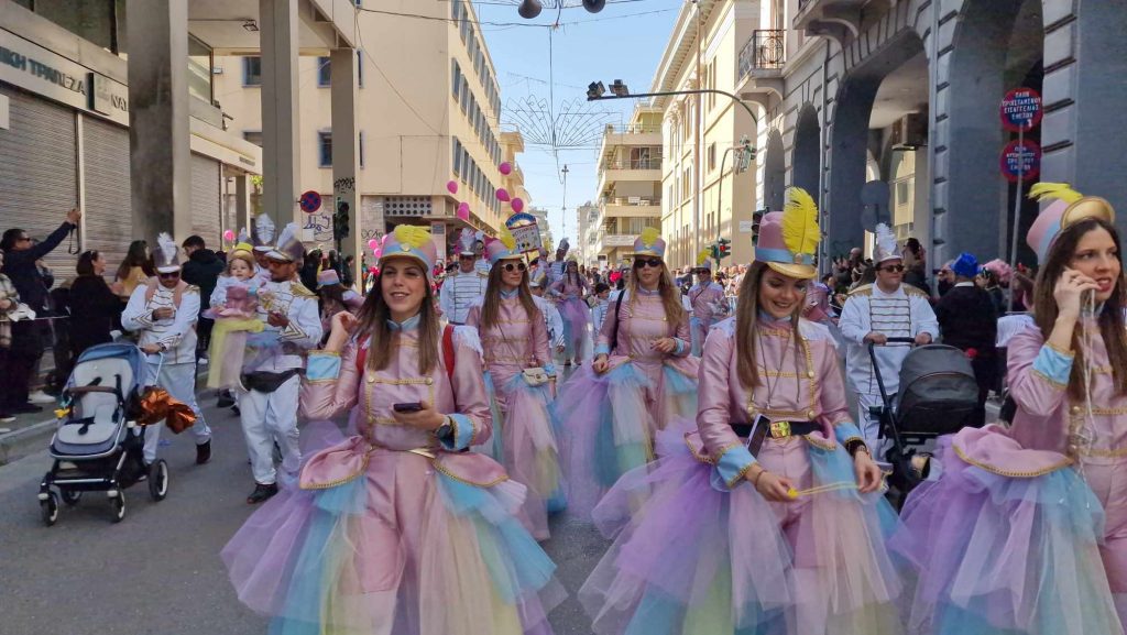 ΔΕΙΤΕ την Παρέλαση του Καρναβαλιού των Μικρών 2024 με δεκάδες φωτογραφίες