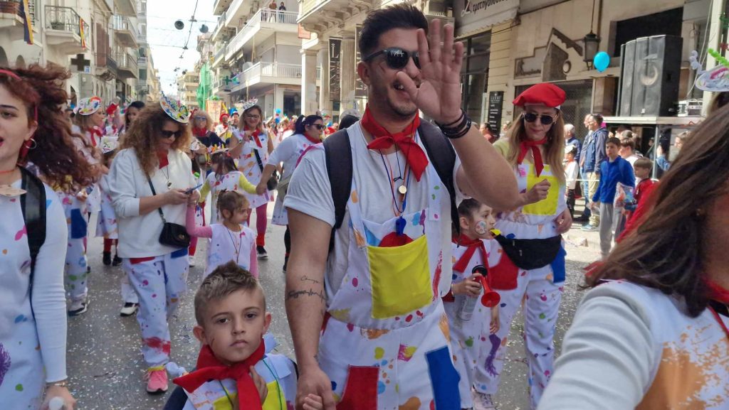 ΔΕΙΤΕ την Παρέλαση του Καρναβαλιού των Μικρών 2024 με δεκάδες φωτογραφίες