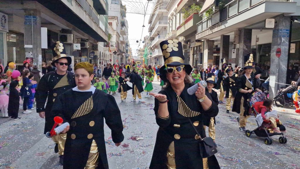 ΔΕΙΤΕ την Παρέλαση του Καρναβαλιού των Μικρών 2024 με δεκάδες φωτογραφίες