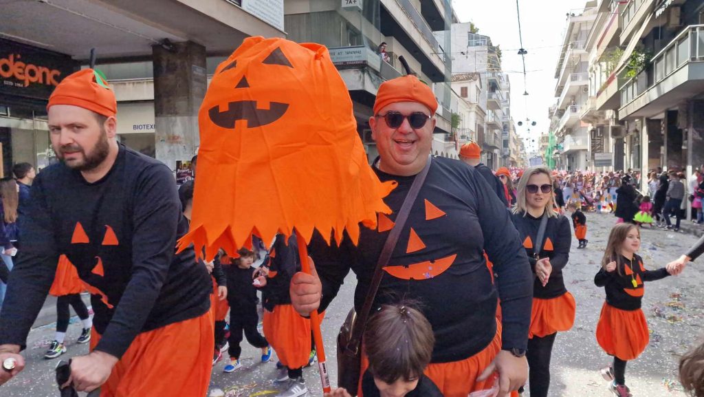 ΔΕΙΤΕ την Παρέλαση του Καρναβαλιού των Μικρών 2024 με δεκάδες φωτογραφίες