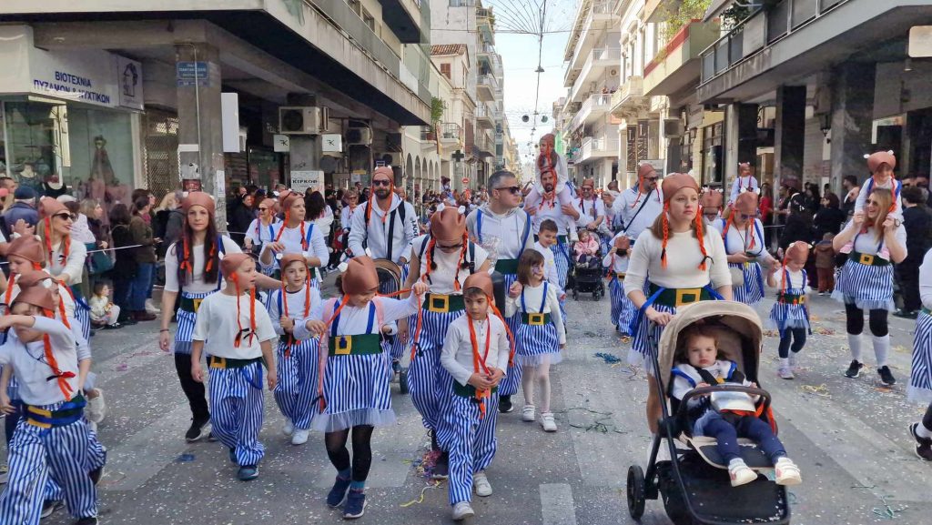 ΔΕΙΤΕ την Παρέλαση του Καρναβαλιού των Μικρών 2024 με δεκάδες φωτογραφίες