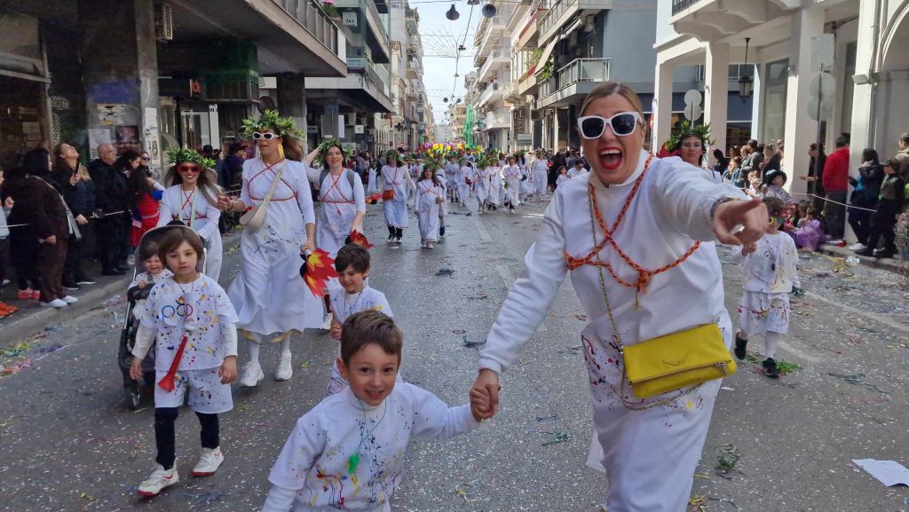 ΔΕΙΤΕ την Παρέλαση του Καρναβαλιού των Μικρών 2024 με δεκάδες φωτογραφίες