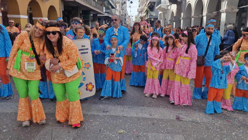 ΔΕΙΤΕ την Παρέλαση του Καρναβαλιού των Μικρών 2024 με δεκάδες φωτογραφίες