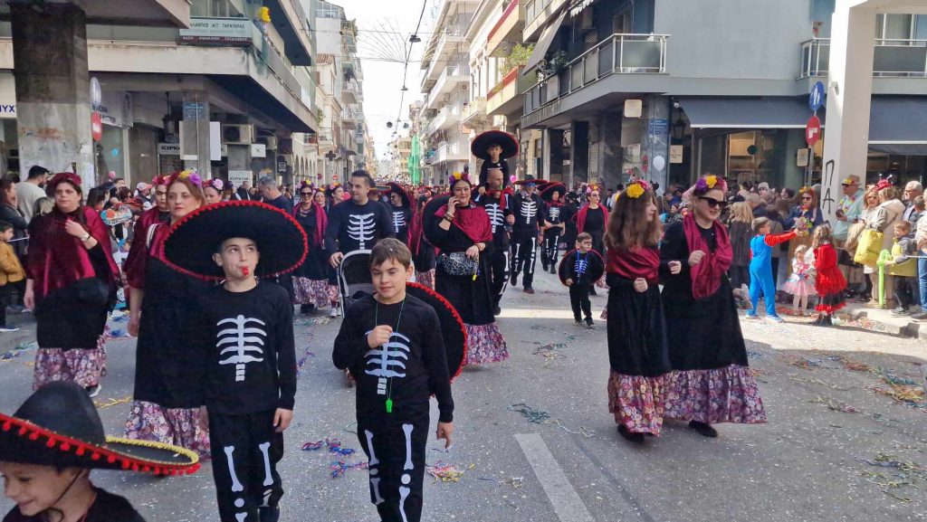 ΔΕΙΤΕ την Παρέλαση του Καρναβαλιού των Μικρών 2024 με δεκάδες φωτογραφίες