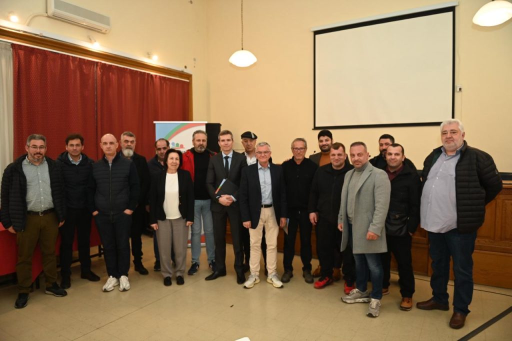 ΠΑΤΡΑ: Ποιοι στηρίζουν τον Αντώνη Κουνάβη - Δήλωσε σήμερα υποψηφιότητα για το Επιμελητήριο