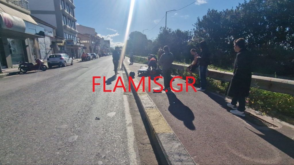 ΠΑΤΡΑ - ΤΩΡΑ: Δικυκλιστής εκτινάχτηκε στην Οθωνος Αμαλίας μετά από σύγκρουση! Επεσε στον ποδηλατόδρομο! ΣΟΚΑΡΙΣΤΙΚΕΣ ΕΙΚΟΝΕΣ