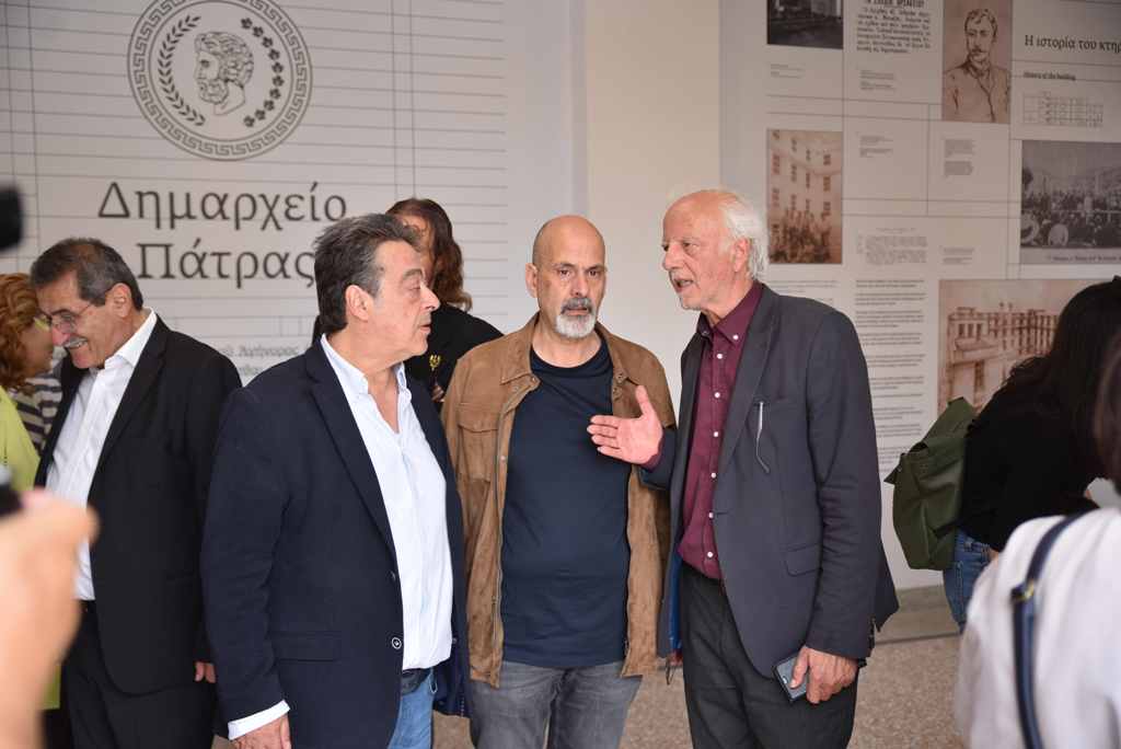 Μία ξεχωριστή ημέρα συγκίνησης και χαράς στο Δημαρχείο της Πάτρας - ΦΩΤΟ