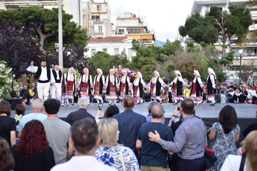 Στις εκδηλώσεις της Πρωτομαγιάς ο Παγκαλαβρυτινός - ΦΩΤΟ