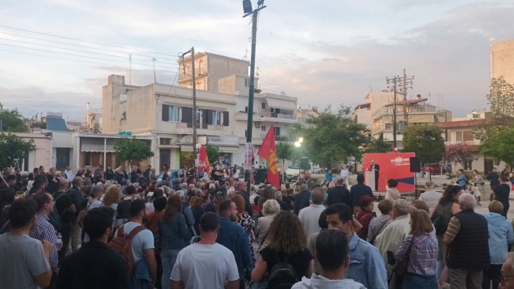 ΠΑΤΡΑ - ΦΩΤΟ: Μαχητικό, μαζικό μήνυμα ενίσχυσης του ΚΚΕ από τη συνοικία των Προσφυγικών