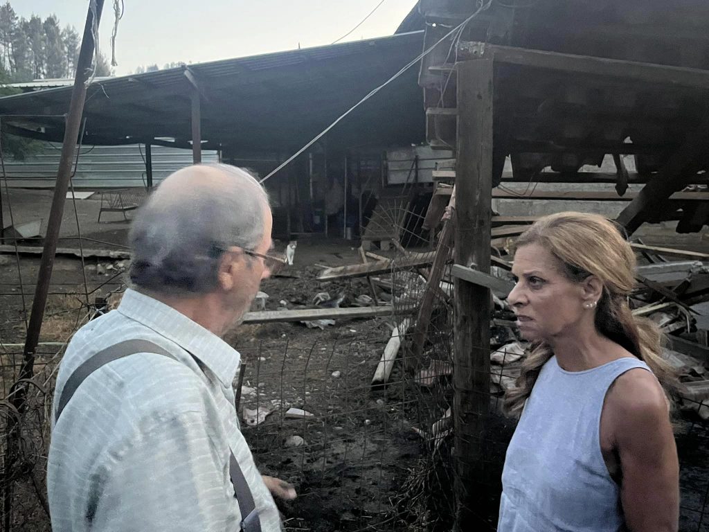 Περιοδεία της Κατερίνας Σολωμού Αν Τομεάρχη Υγείας ΠΑΣΟΚ στα πληγέντα χωριά της Τριταίας