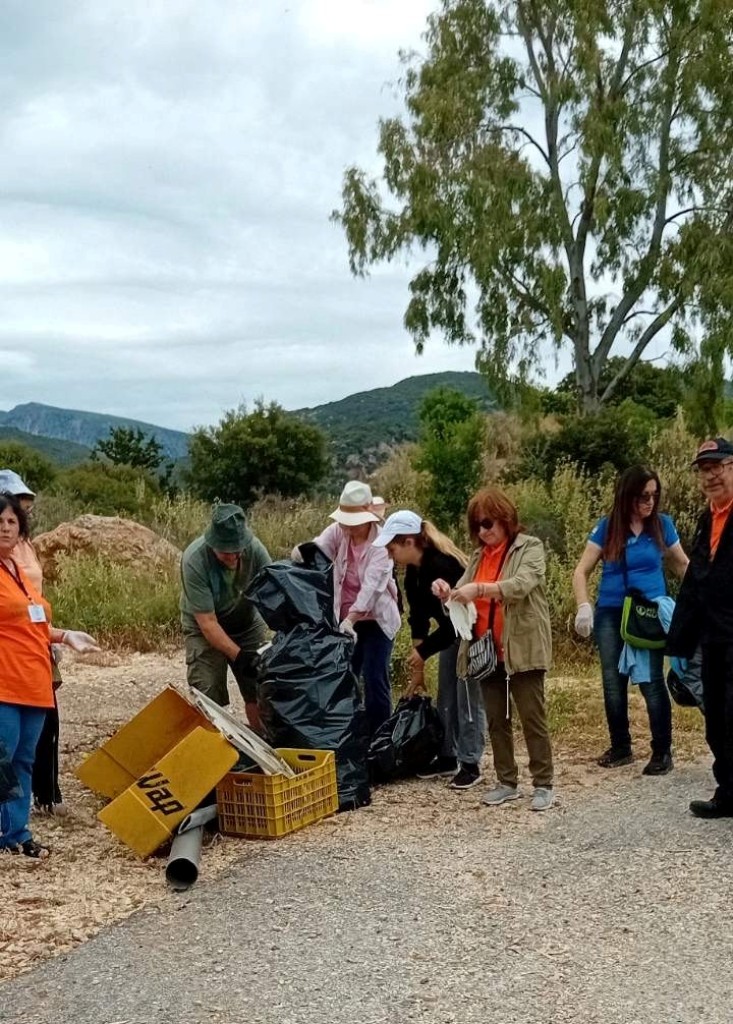 ΠΑΤΡΑ - ΦΩΤΟ: Μεγάλης έκτασης επιχείρηση καθαρισμού μέσα στο δάσος Ομπλού – Κεφαλόβρυσου