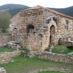 Αρχιερατική Ιερά Παράκληση προς την Παναγία στον χώρο της Βυζαντινής Εκκλησίας της Παναγίας της Μέντζενας Πατρών